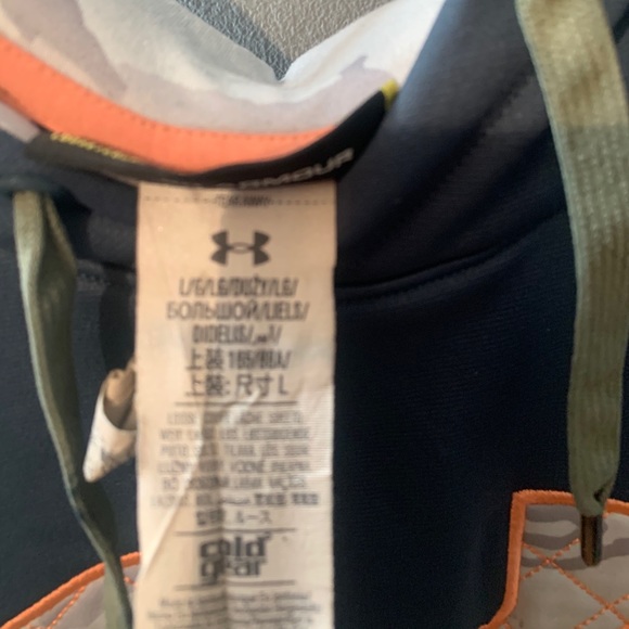Under Armor women’s hoodie large - Picture 2 of 3